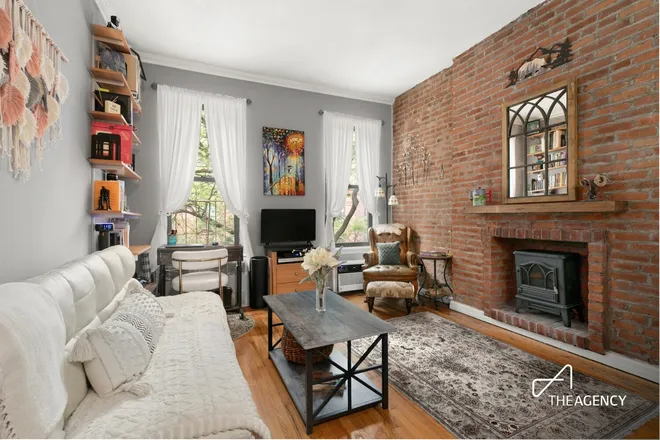 227 East 87th Street #3B, New York, NY 10128