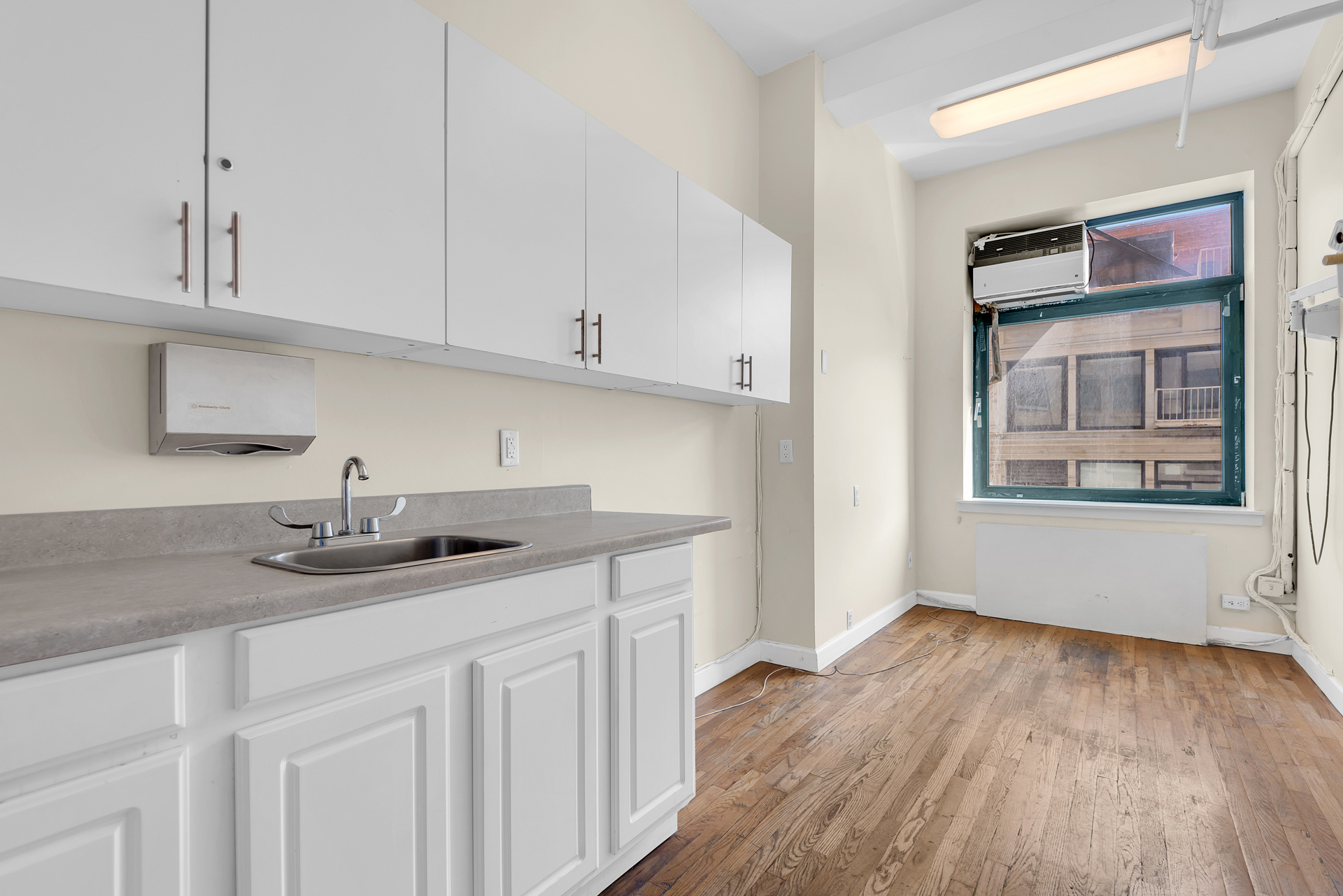 14 East 4th Street #505, NoHo, Manhattan, NY 10012 - Property photo 4 of 4