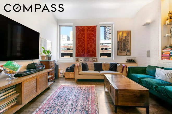 312 East 23rd Street #7B, New York, NY 10010