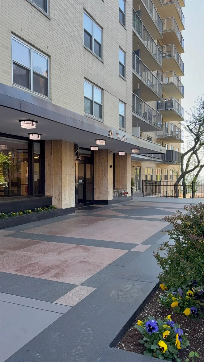 6600 Boulevard EAST, West New York, NJ 07093