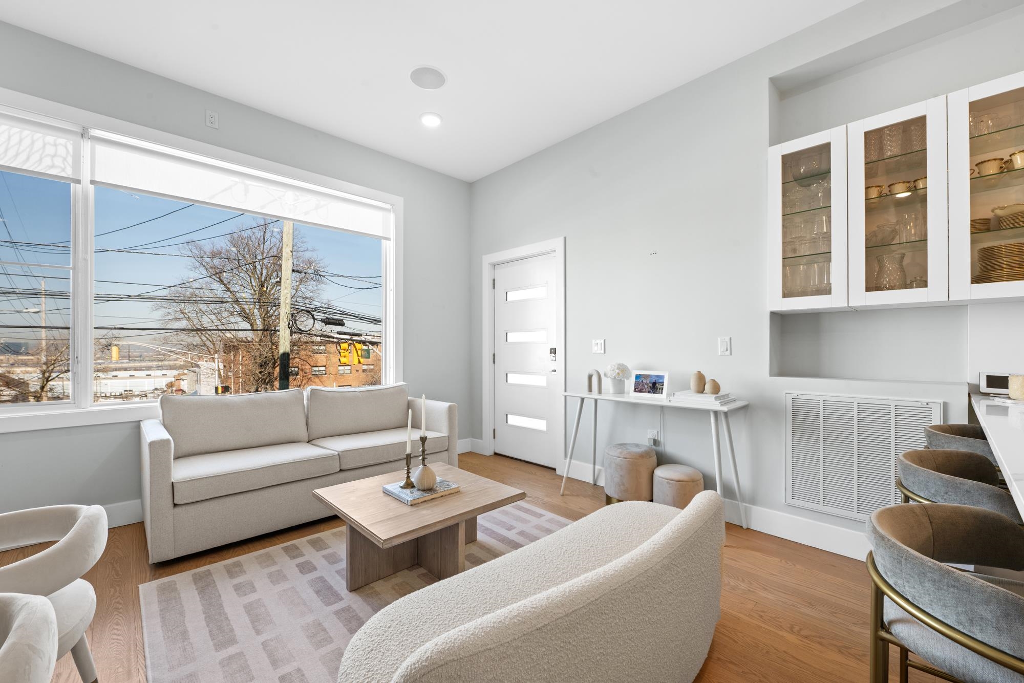 84 NELSON Avenue, Jersey City, JC Heights, NJ 07307 - Property photo 4 of 25