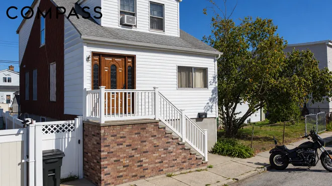 36 Ebony Court, Brooklyn, NY 11229