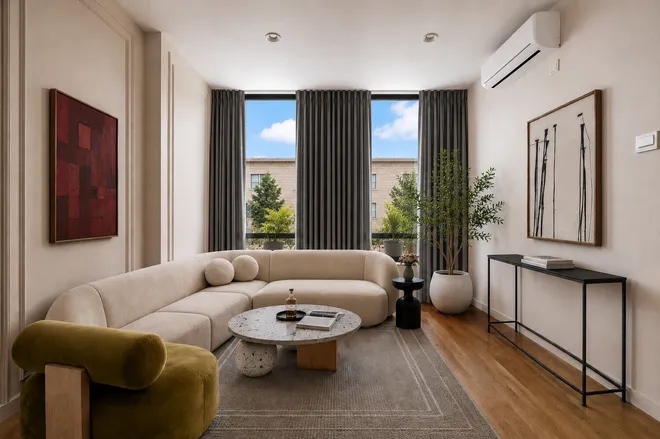 12 LAWTON Street #1, Brooklyn, NY 11221