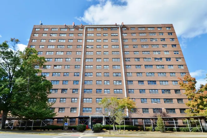 1225 KENNEDY Boulevard, Bayonne, NJ 07002