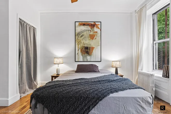244 East 90th Street #2-A, New York, NY 10128
