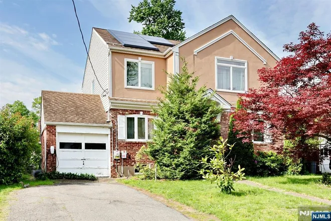163 Monroe, River Edge, NJ 07661