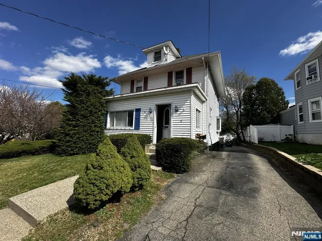 126 Bartholdi, Butler Borough, NJ 07405