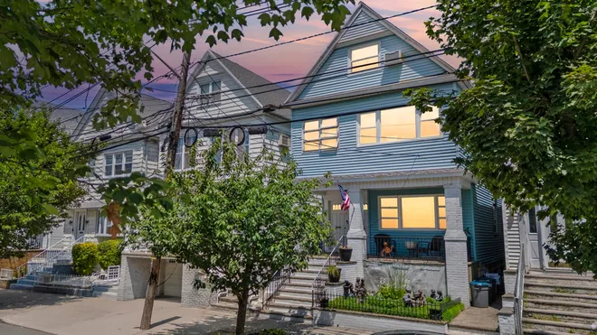 131 WEST 10th Street, Bayonne, NJ 07002