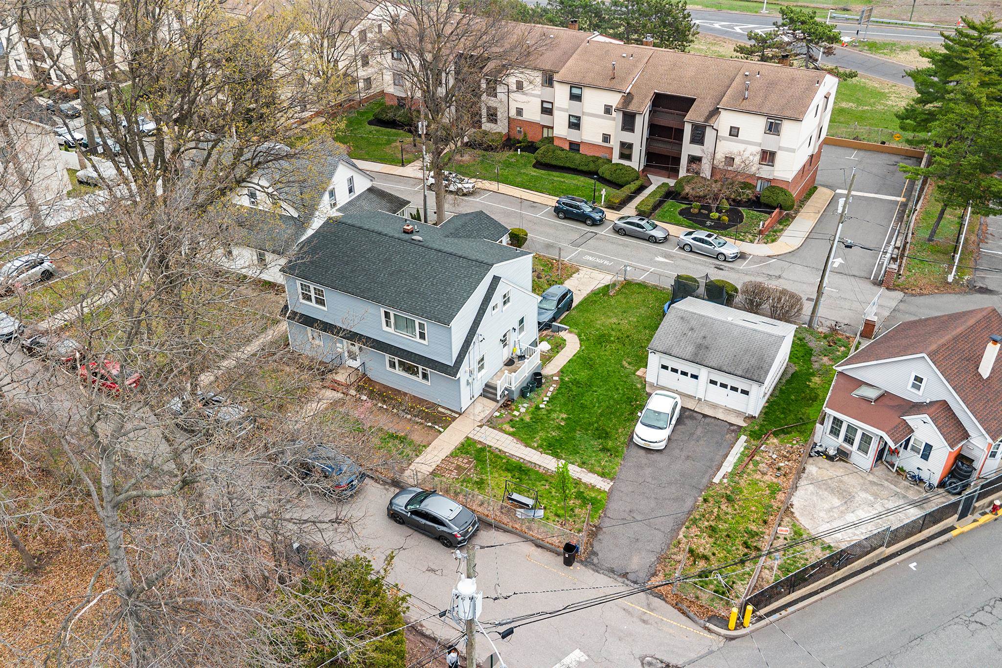 6 MUTILLOD LANE, Secaucus Town, Secaucus, NJ 07094 - Property photo 2 of 41