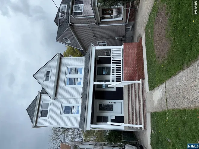 178 Berry, Hackensack, NJ 07601