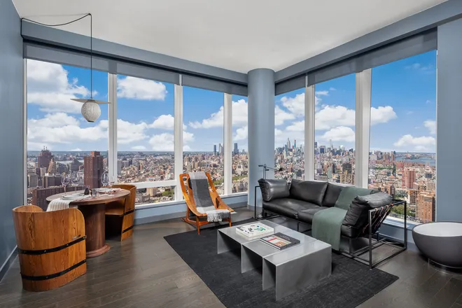 252 South Street #27L, New York, NY 10002