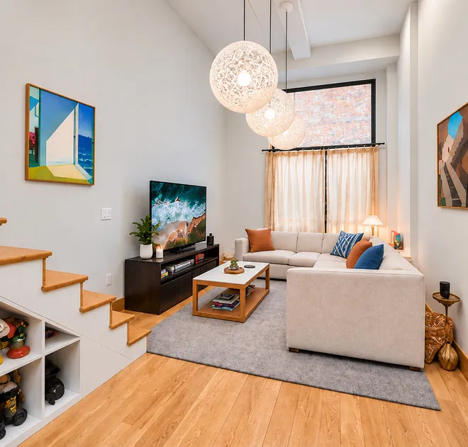 254 PARK Avenue #3R, New York, NY 10010