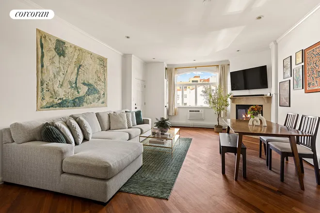 370 90th Street #2D, Brooklyn, NY 11209