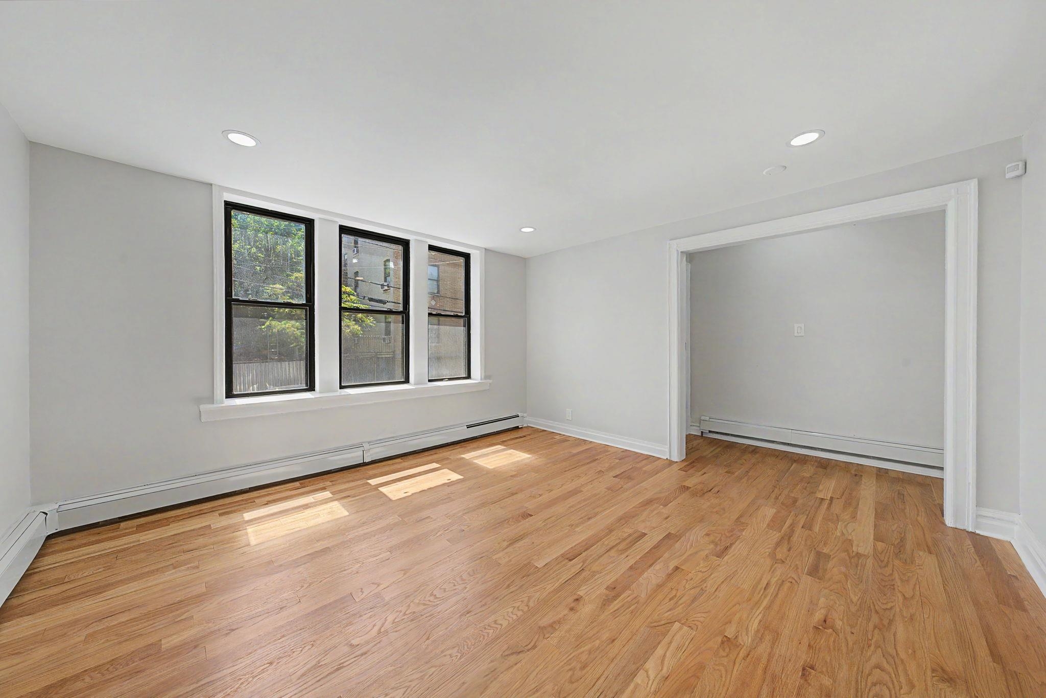 29 CRESCENT Avenue, Jersey City, JC West Bergen, NJ 07304 - Property photo 3 of 48