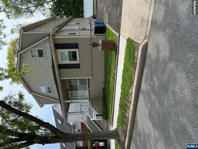 57 Oak, Rochelle Park, NJ 07662