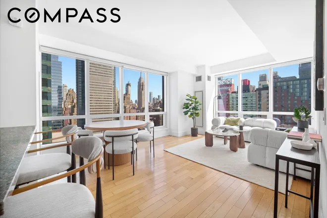 350 West 42nd Street #27K, New York, NY 10036