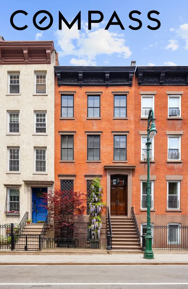 445 West 44th Street, New York, NY 10036