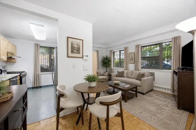 118 SCHENECTADY Avenue #109, Brooklyn, NY 11213
