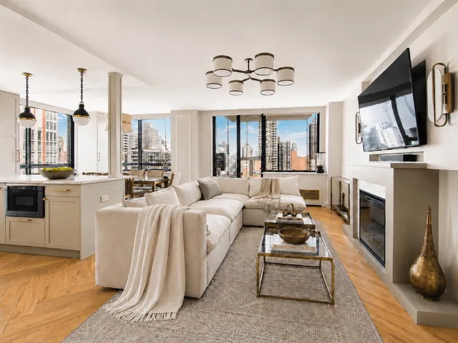 171 East 84th Street #20C, New York, NY 10028