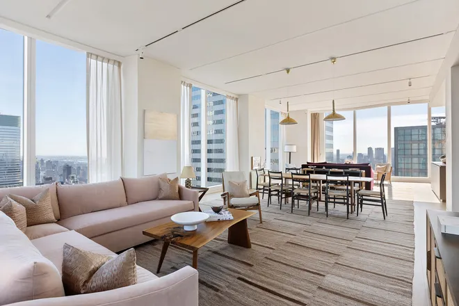 100 East 53rd Street #58A, New York, NY 10022