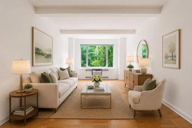 120 Central Park #3D, New York, NY 10019