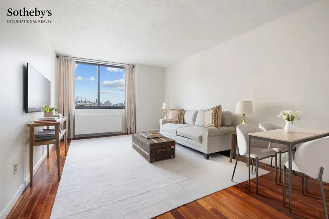 376 Broadway #18E, New York, NY 10013
