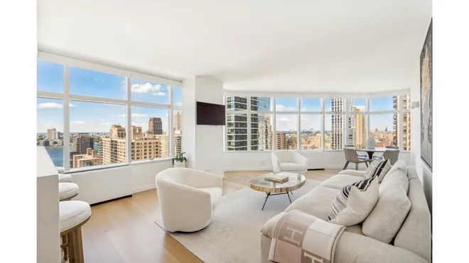 160 West 66th Street #29B, New York, NY 10023