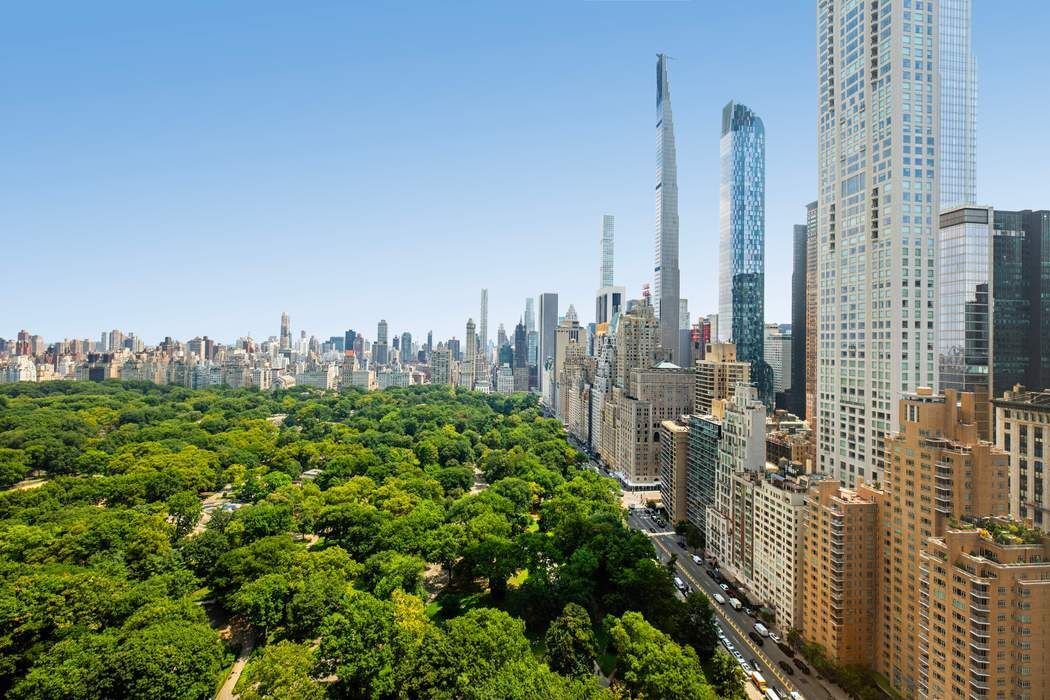 1 Central Park #34D, Lincoln Square, Manhattan, NY 10023 - Property photo 2 of 16