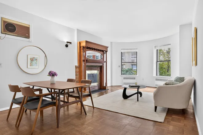 303 West 80th Street #4A, New York, NY 10024
