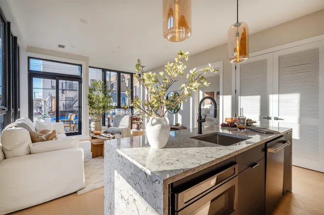 10 SOUTH Street, JC, Heights, NJ 07307