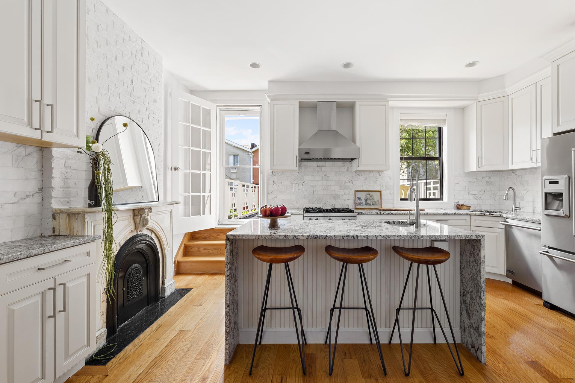 358 GATES Avenue, Bedford-Stuyvesant, Brooklyn, NY 11216 - Property photo 5 of 20