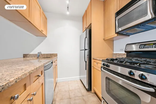 380 RECTOR Place #8P, New York, NY 10280