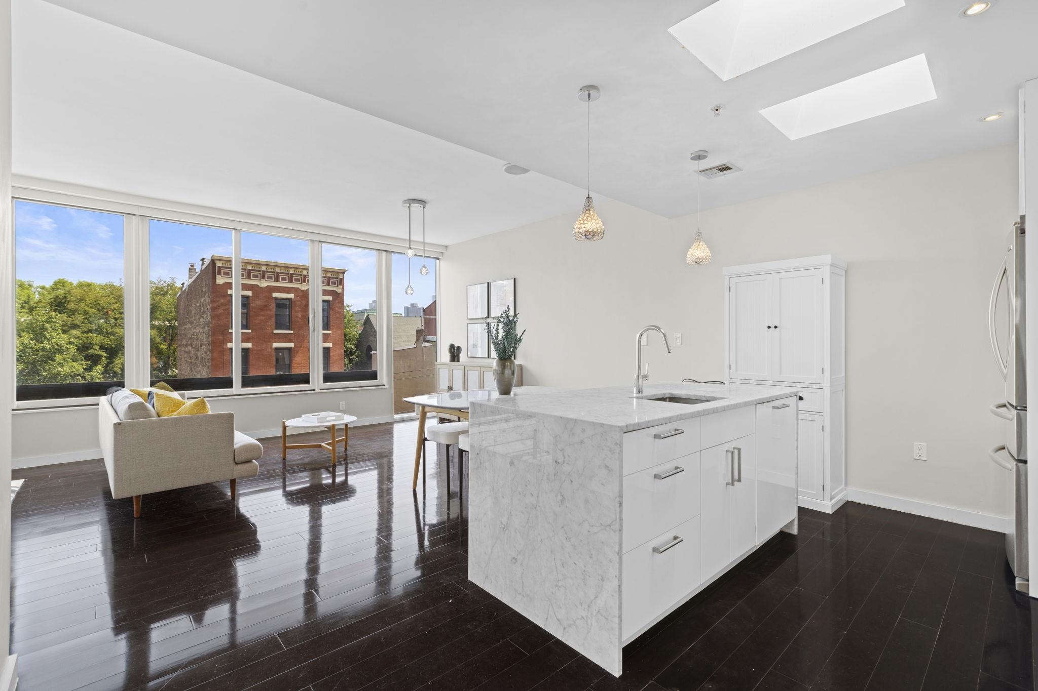 93 BRIGHT Street, Jersey City, JC Downtown, NJ 07302-0000 - Property photo 5 of 22