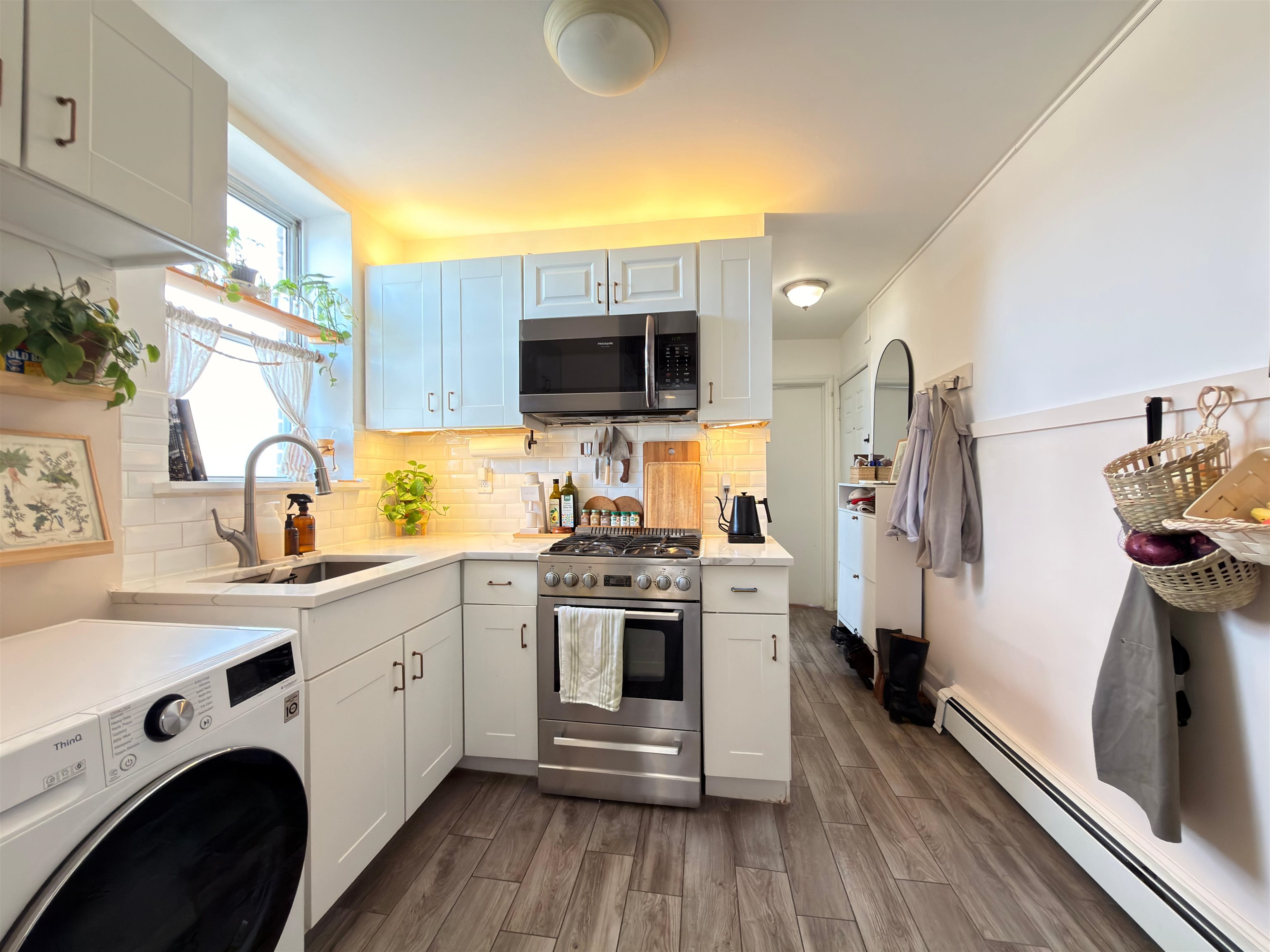 4306 KENNEDY Boulevard, Union City, Union City, NJ 07087 - Property photo 2 of 16