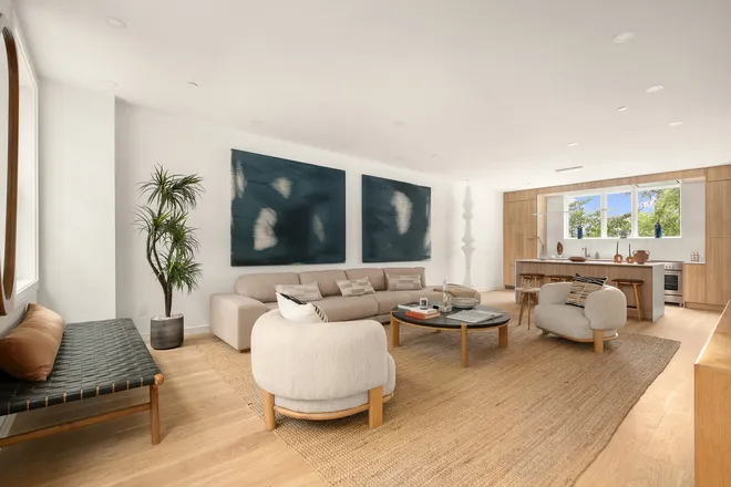 20 ORIENT Avenue #B, Brooklyn, NY 11211