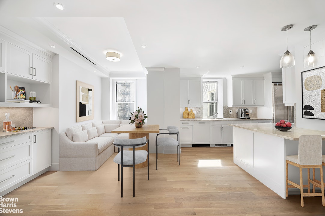 317 West 89th Street #9E, Upper West Side, Manhattan, NY 10024 - Property photo 4 of 101