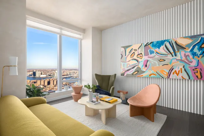 252 South Street #76E, New York, NY 10002