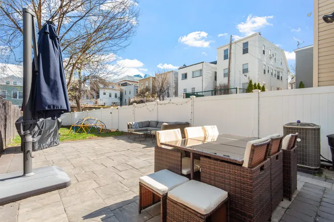 398 FAIRMOUNT Avenue, JC, Journal Square, NJ 07306