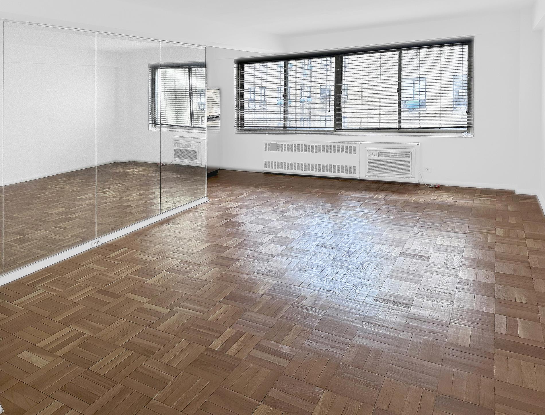 225 East 46th Street #9-B, Turtle Bay, Manhattan, NY 10017 - Property photo 4 of 14