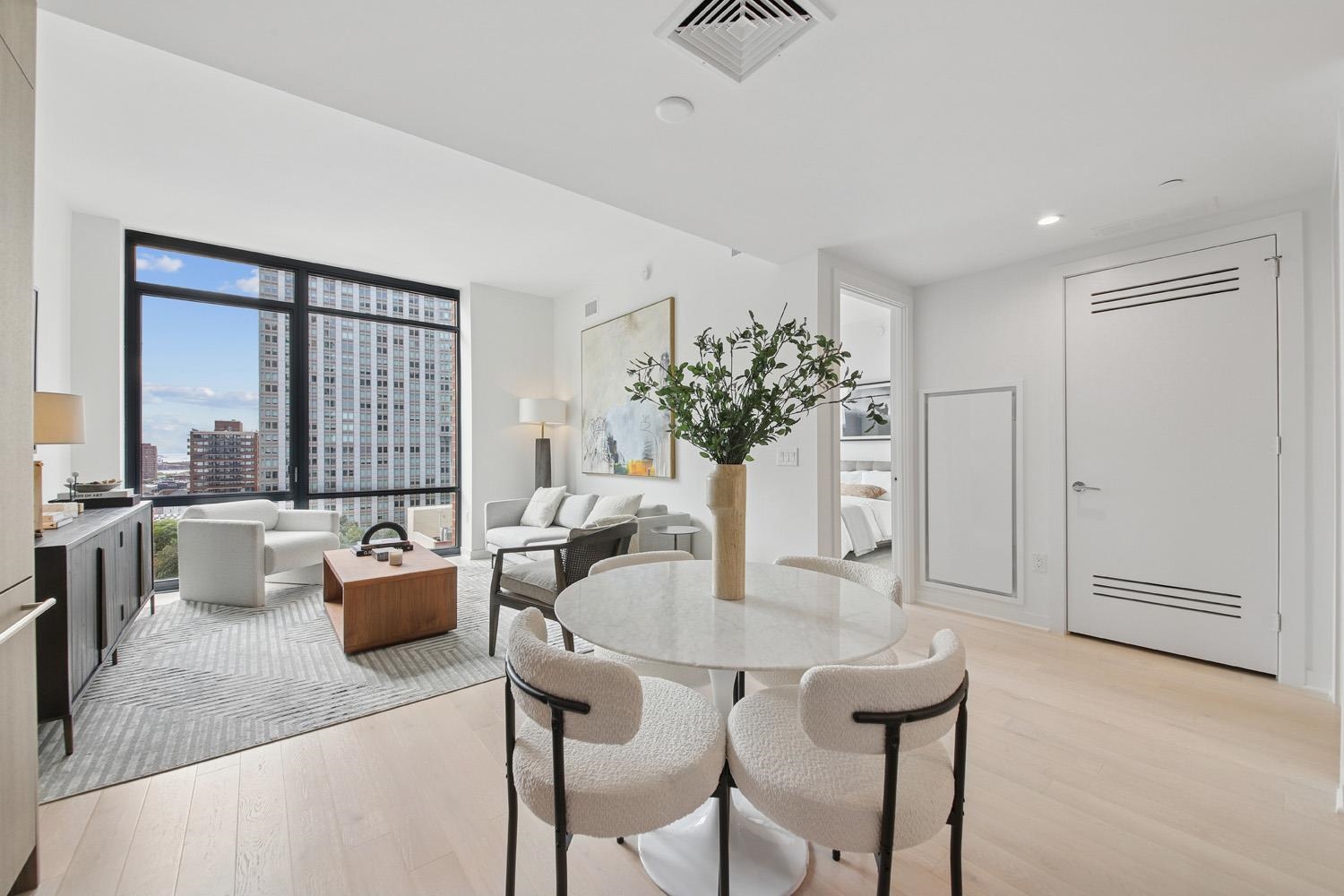 155 BAY Street, Jersey City, JC Downtown, NJ 07302 - Property photo 4 of 26