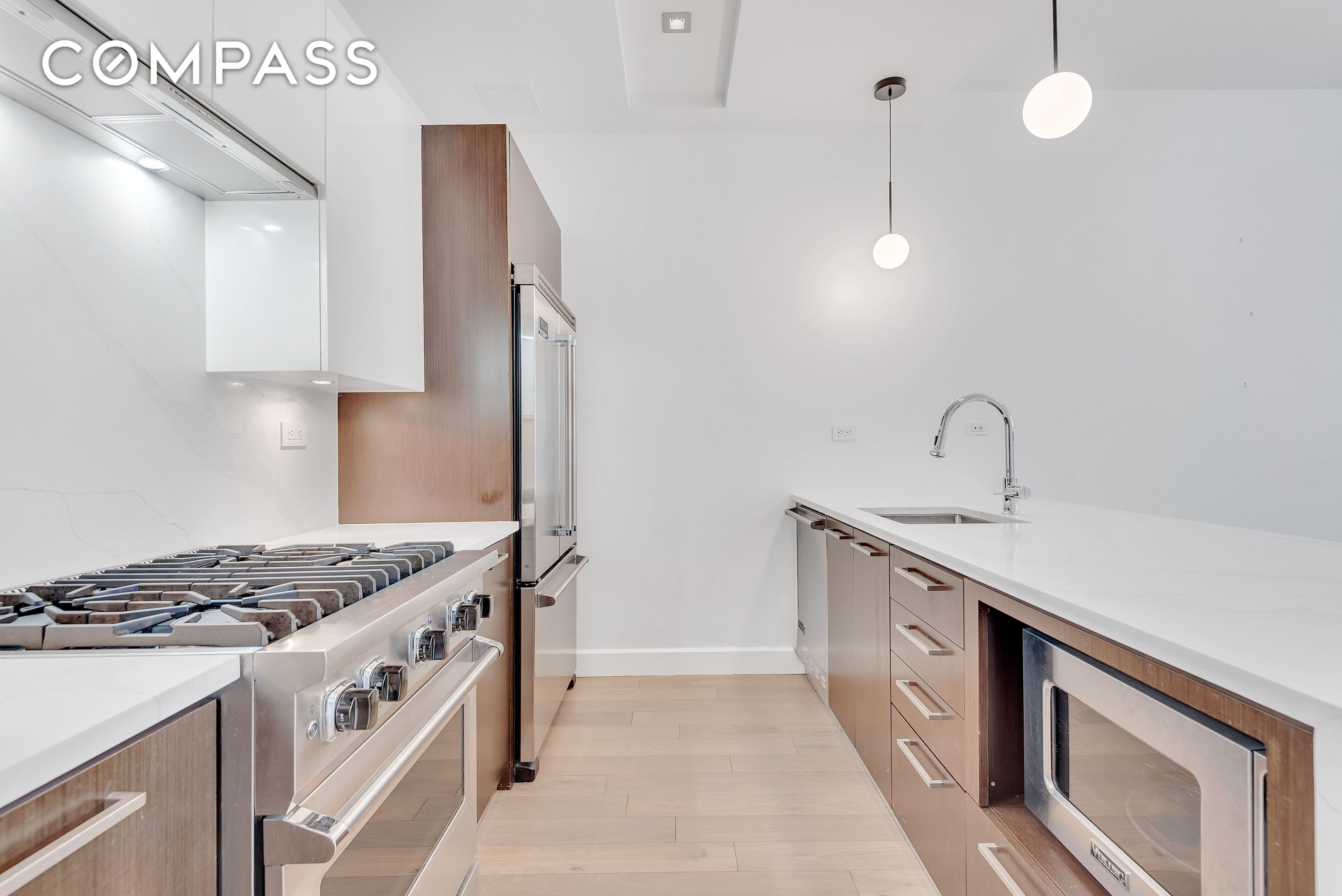 2-17 51st Avenue #215, Long Island City, Queens, NY 11101 - Property photo 4 of 30