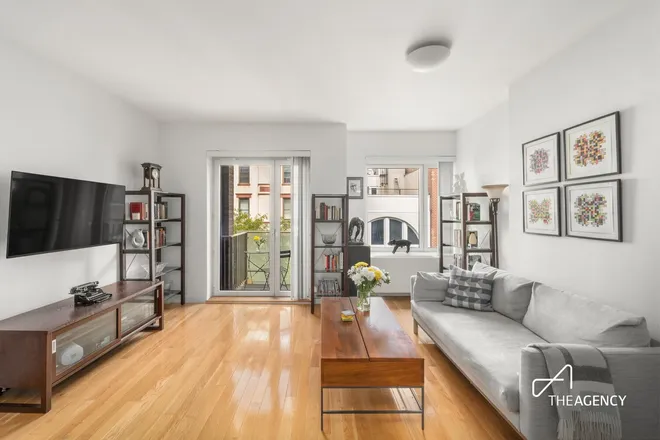 454 West 54th Street #4F, New York, NY 10019