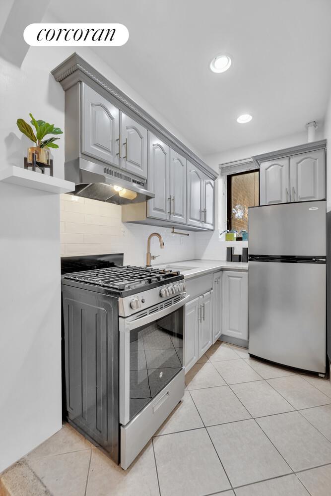 7401 SHORE Road #3L, Bay Ridge, Brooklyn, NY 11209 - Property photo 5 of 5