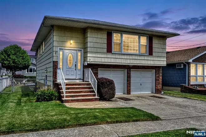23 Harrison, Saddle Brook, NJ 07663