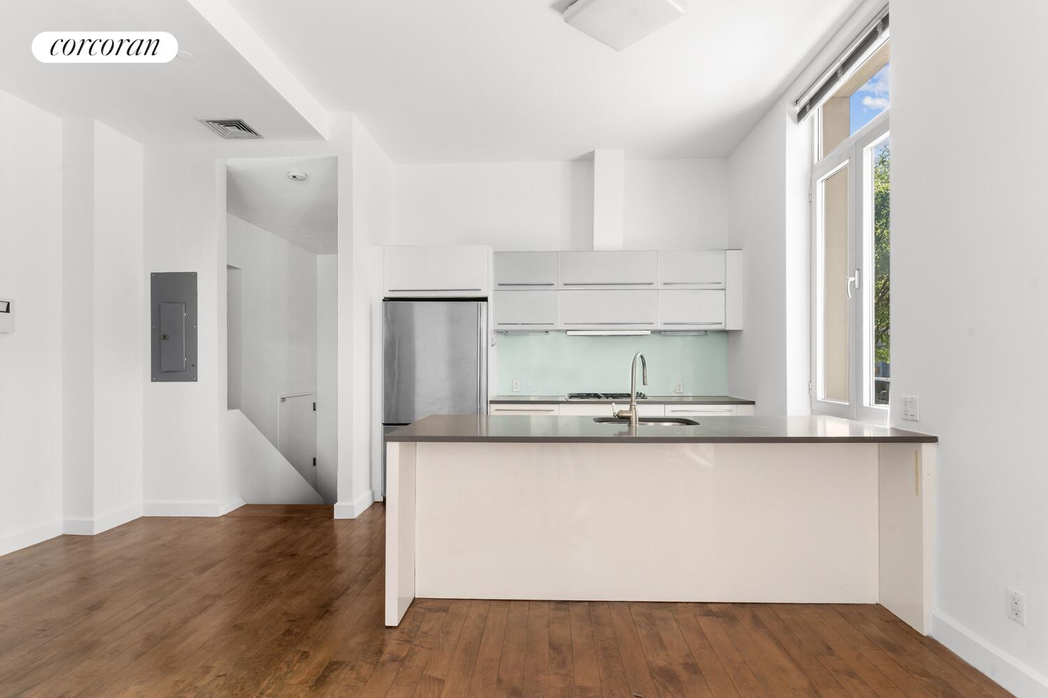 134 POWERS Street #1B, Williamsburg, Brooklyn, NY 11211 - Property photo 4 of 11