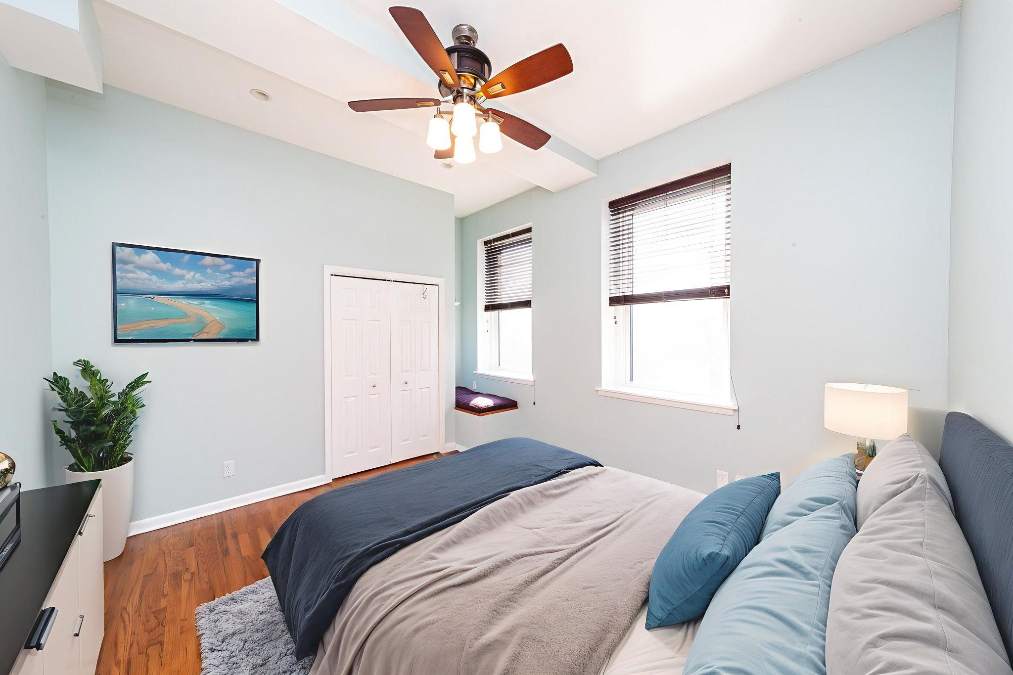 186 WAYNE Street, Jersey City, JC Downtown, NJ 07302 - Property photo 5 of 12