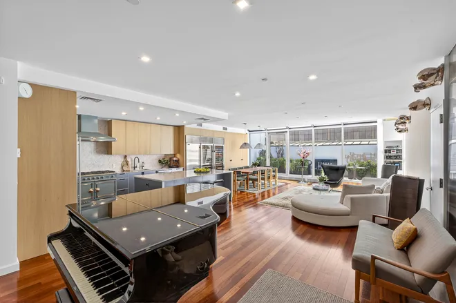 73 WORTH Street #PHF, New York, NY 10013