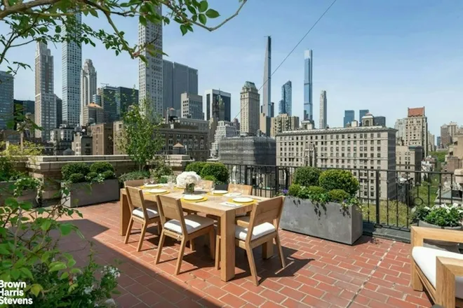 133 East 64th Street #PHS, New York, NY 10021