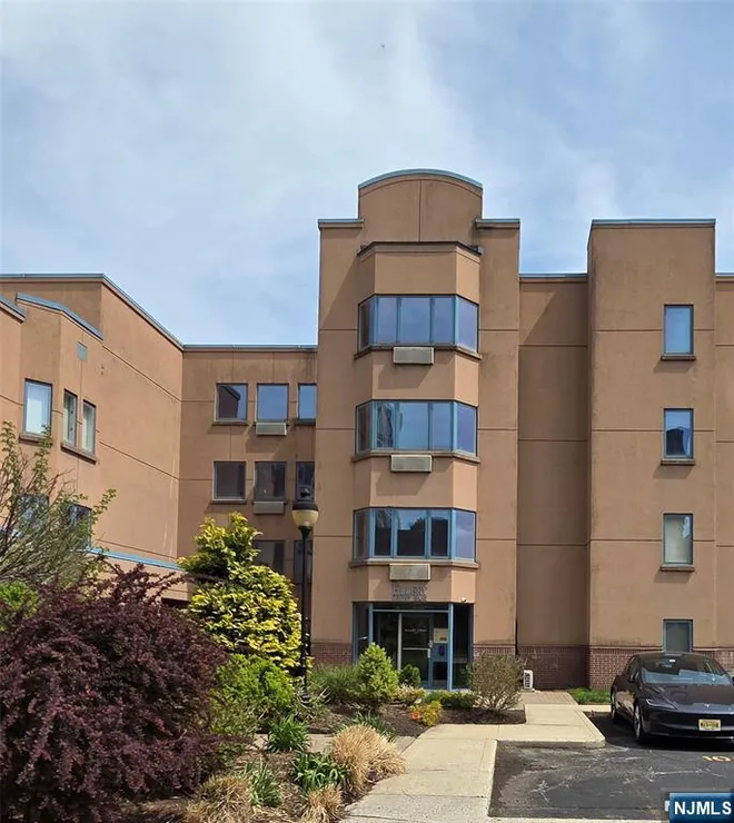 603 Ellery #603, Edgewater, NJ 07020