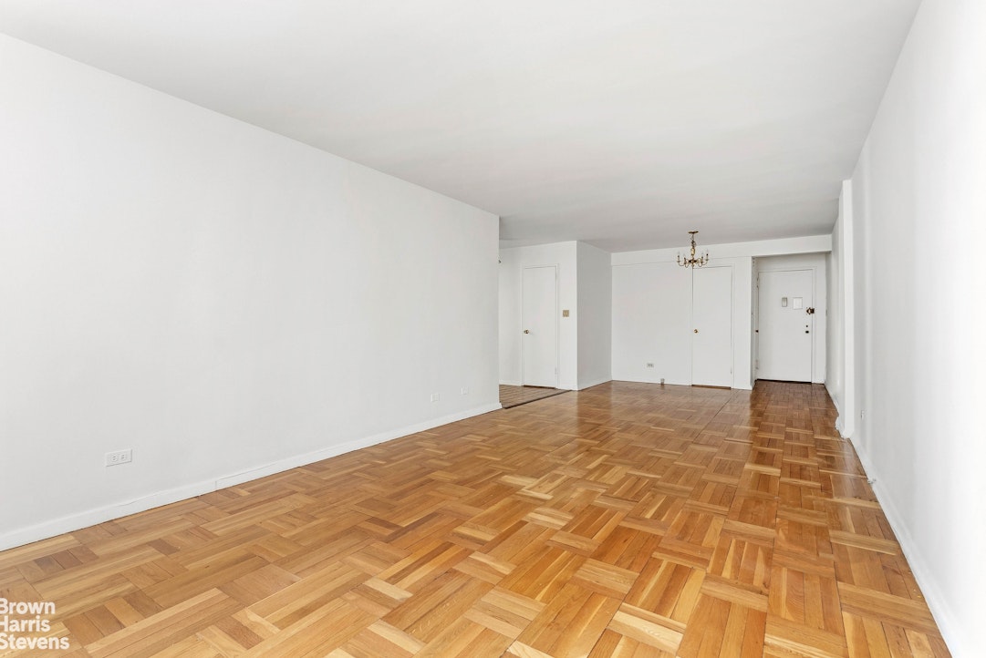 330 East 80th Street #2A, Yorkville, Manhattan, NY 10075 - Property photo 5 of 12